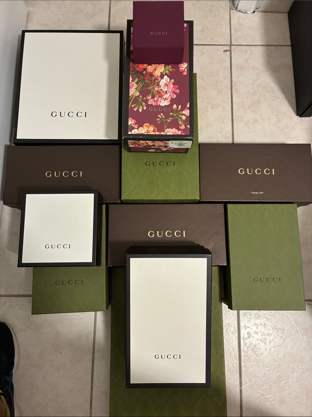Gucci Box Set in White, Brown, Green, Floral & Burgundy(LOT OF 12 BOXES)